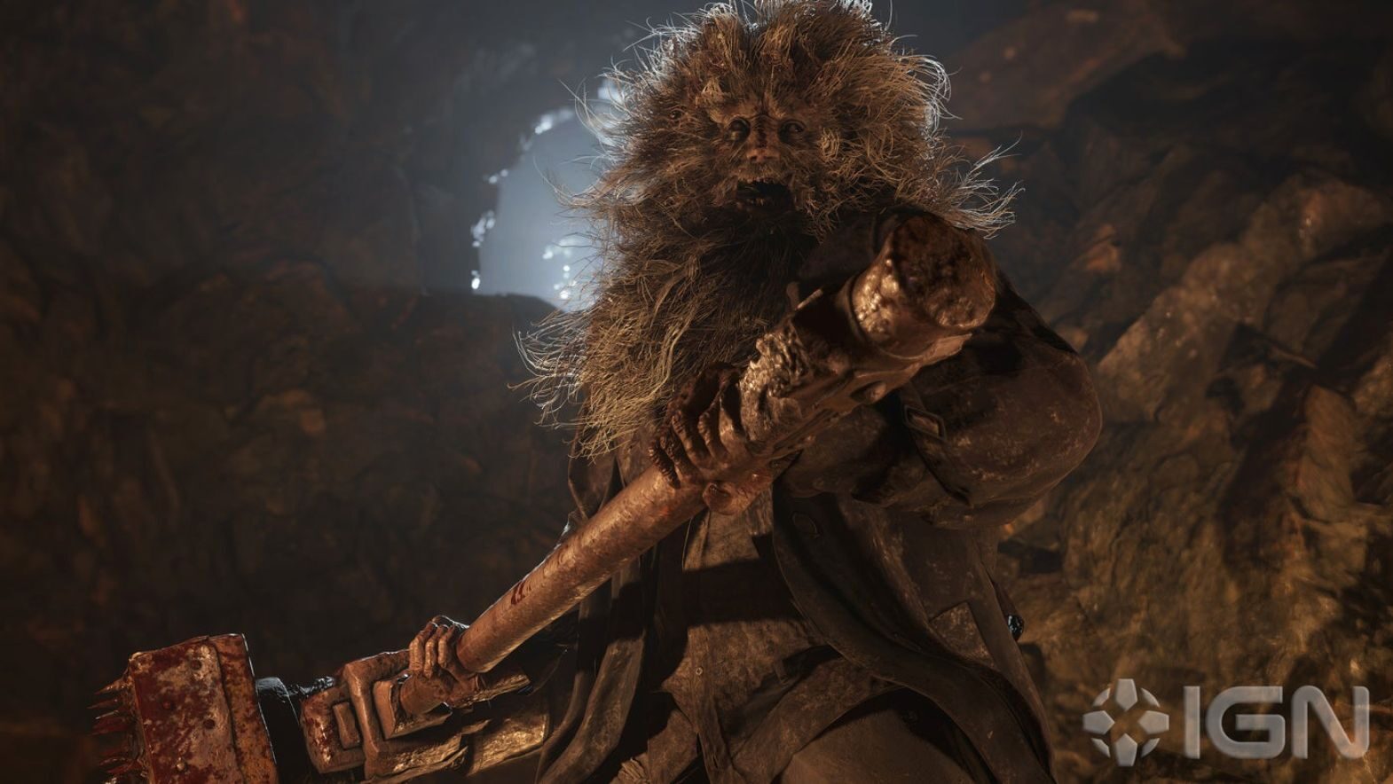 resident-evil-village-screenshot-monster-hammer-4801053
