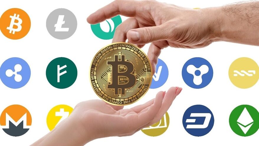 cryptocurrency_specialist_in_blockchain_industry-5469782