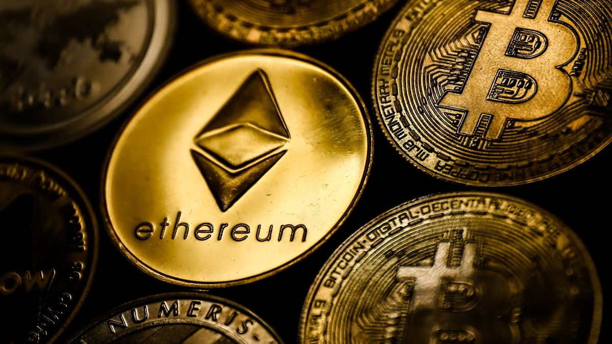https3a2f2fcdn-cnn_-com2fcnnnext2fdam2fassets2f211110092232-01-ethereum-bitcoin-restricted-8006412