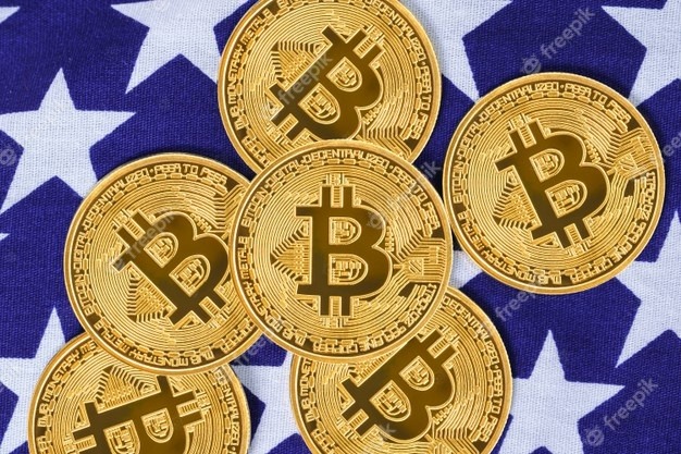 crypto-currency-concept-gold-bitcoin-coin-flag-united-states-america-usa_41929-2986